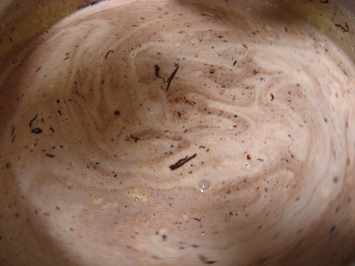 Bolo com ganache de chocolate